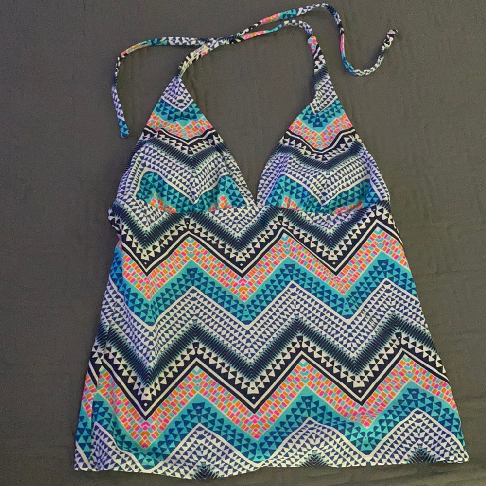 GAP swim top